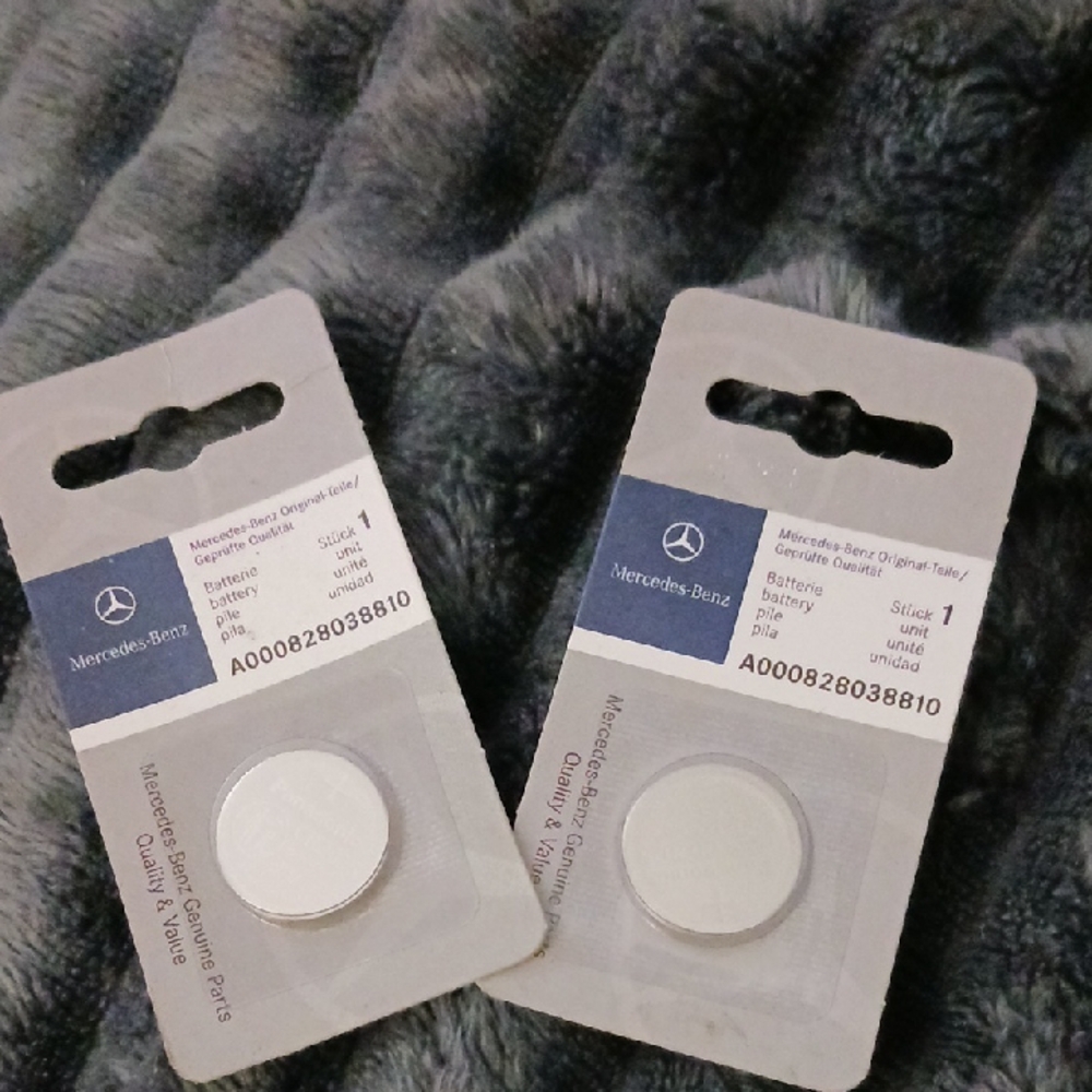 MERCEDES BENZ ORIGINAL BATTERY for FOB REMOTE